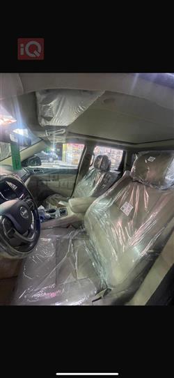 جیپ گراند شیرۆکی